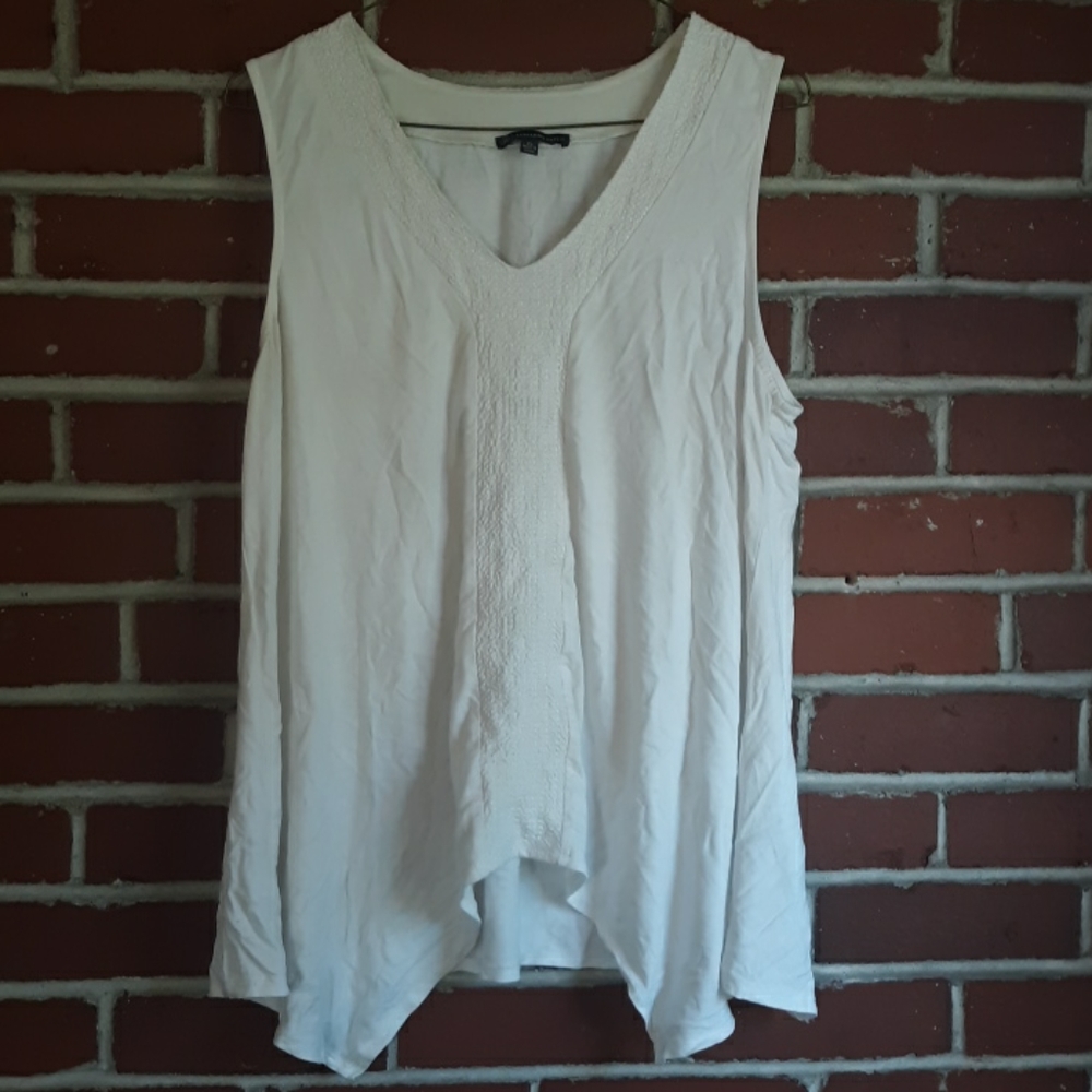 Sleeveless Long Top